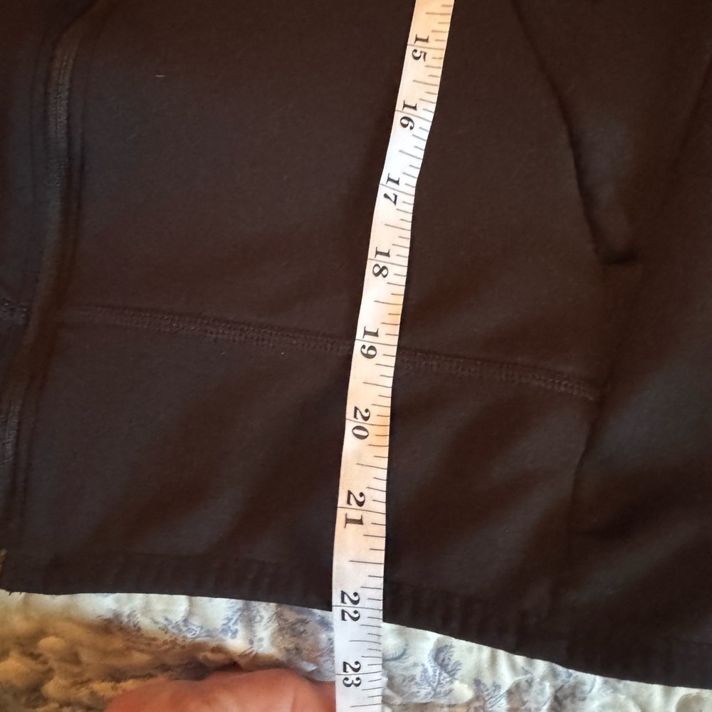 The North Face Women's Black Zip-Up jacket - Picture 6 of 8